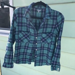 Green and blue long sleeve plaid